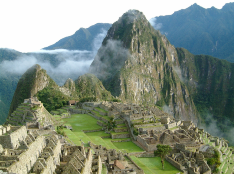 La historia de Machu Picchu y su exceso de turismo
