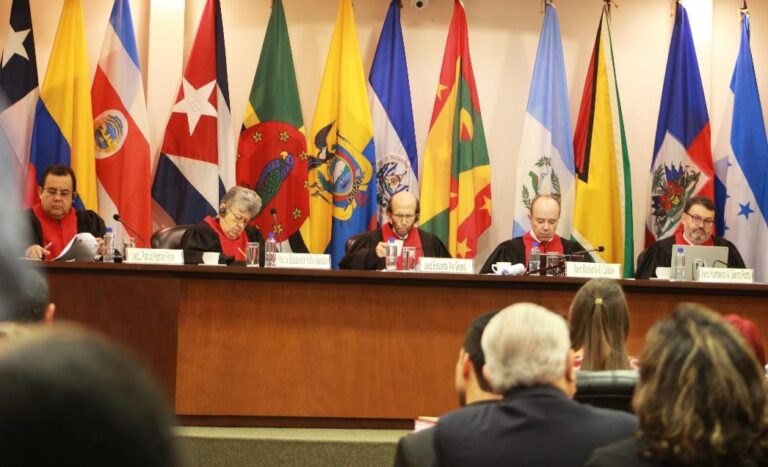 La Corte Interamericana de Derechos Humanos y la legalización del matrimonio gay