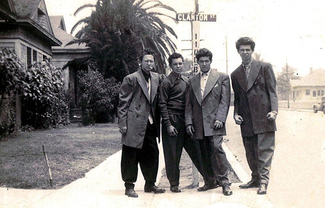 Los disturbios del zoot suit y opresión social